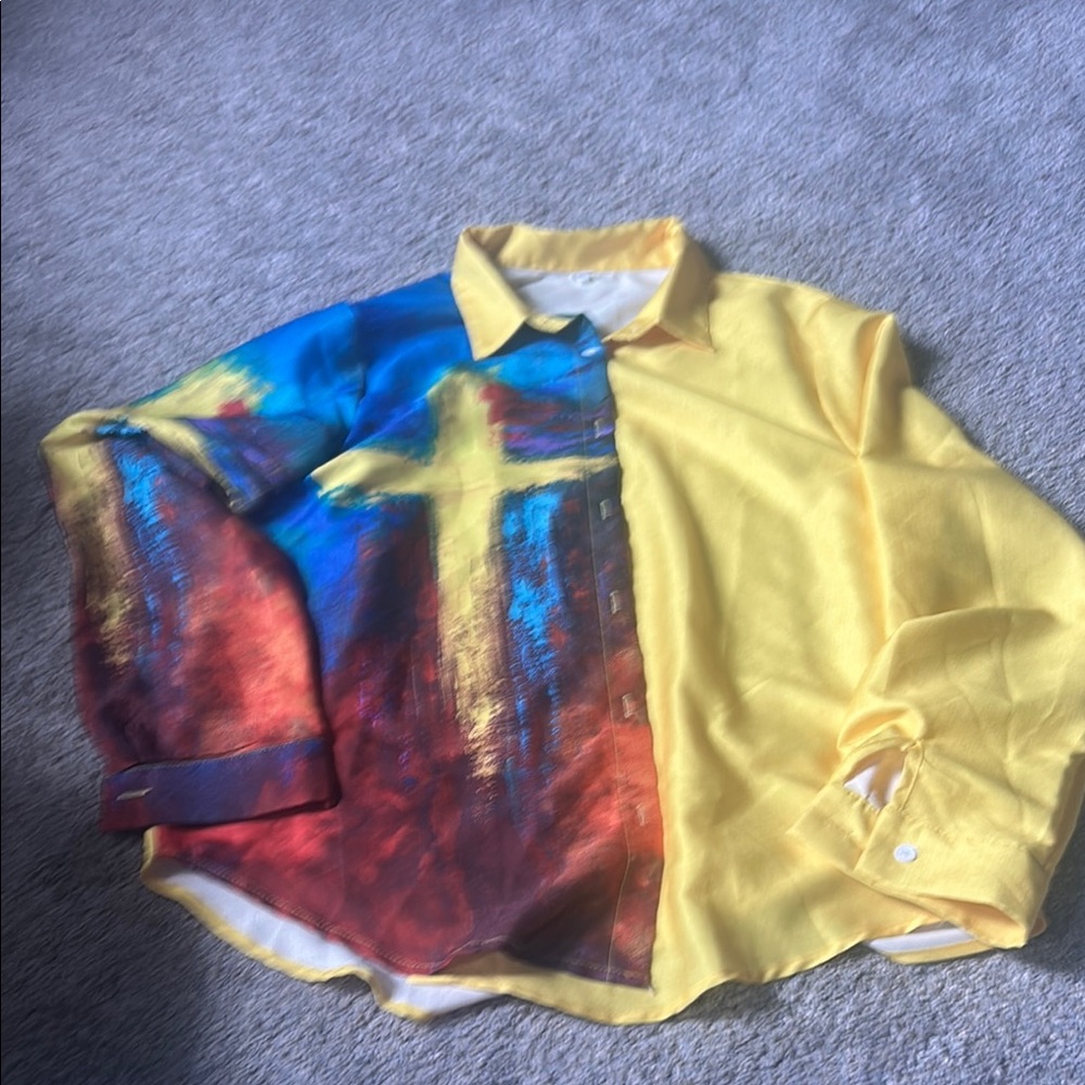 Colorful Abstract Women's Blouse - Picture 2 of 4